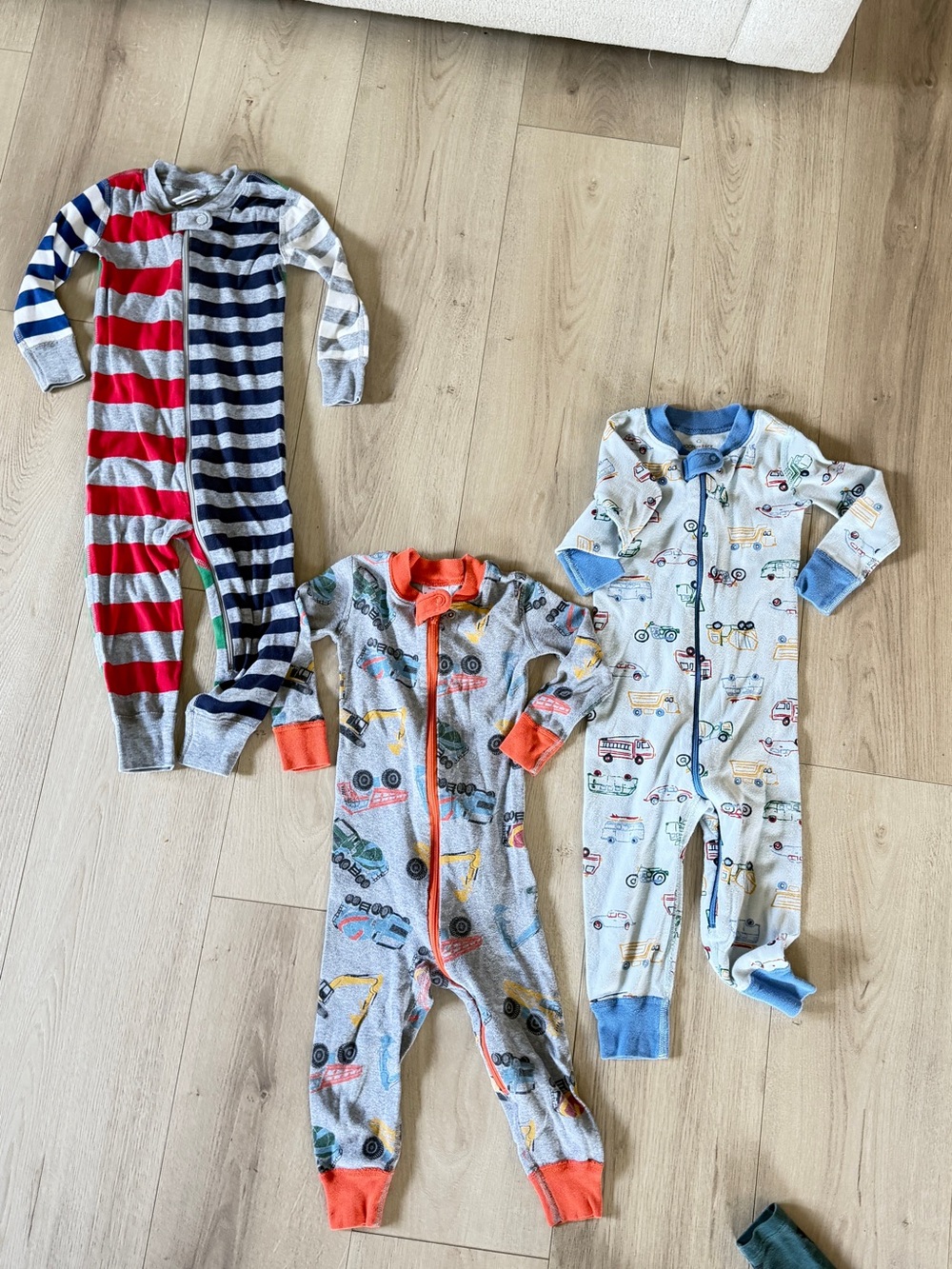 Hanna Andersson Red, Navy & Gray Kids Footie Set with Vehicle Prints
